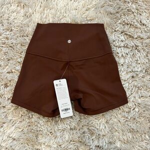 CRZ YOGA. 4in workout shorts